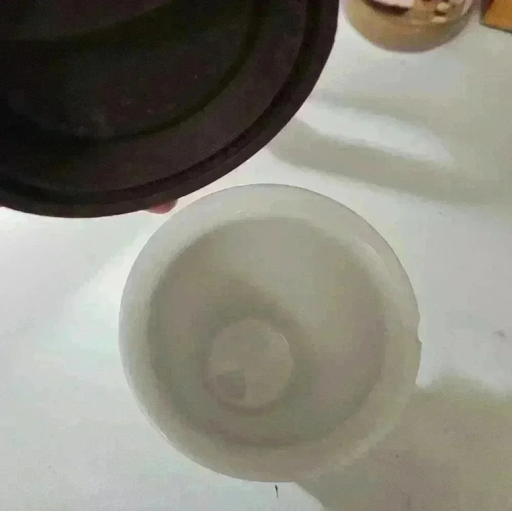 Reuseable glass coffee cup - Picture 3 of 5
